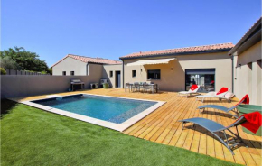 Beautiful home in Cléon d' Andran with Outdoor swimming pool, Heated swimming pool and 3 Bedrooms